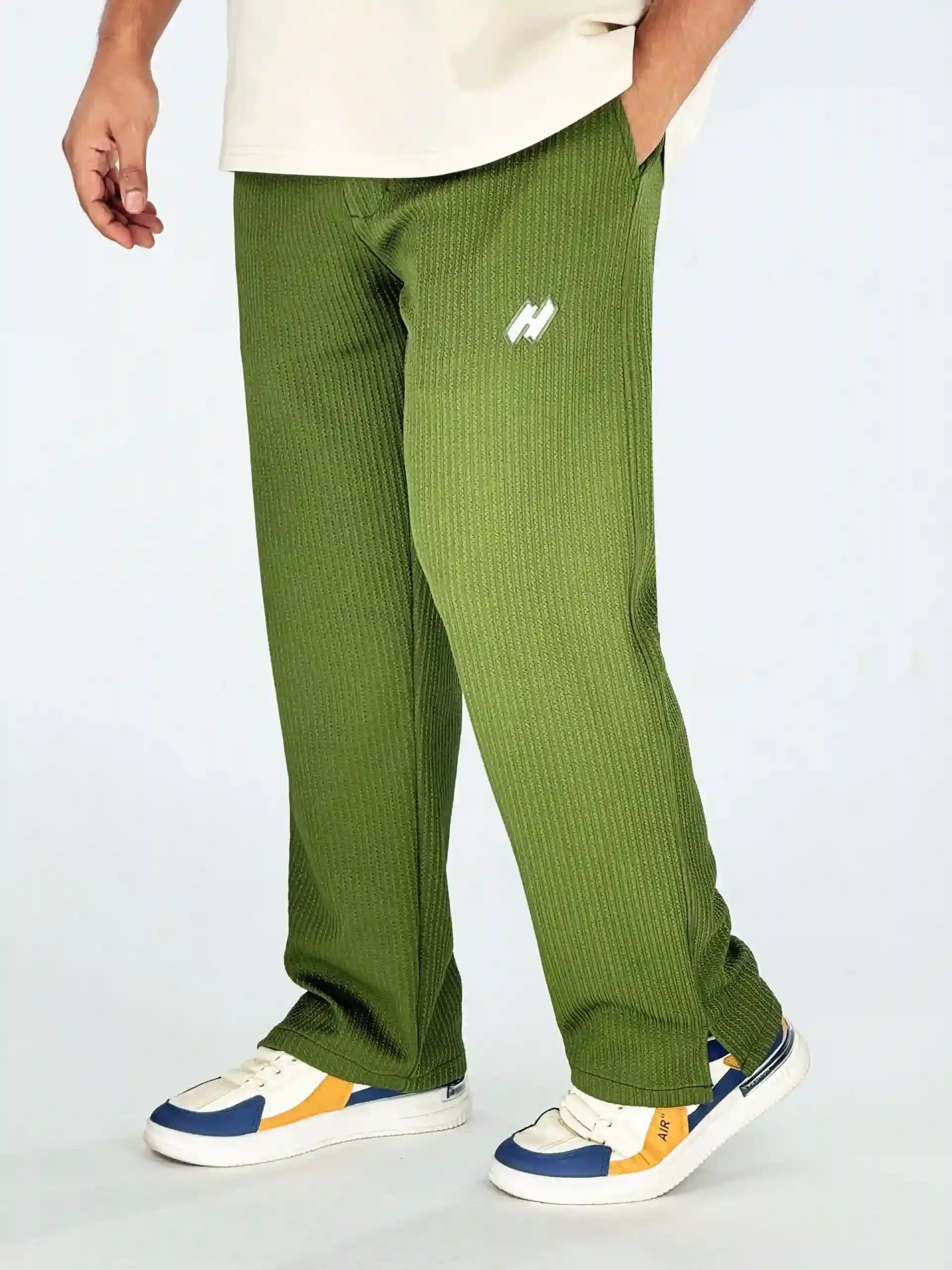 Low cut Baggy - Regular Fit - Olive thumbnail 2